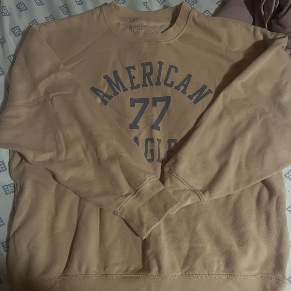 American eagle pullover